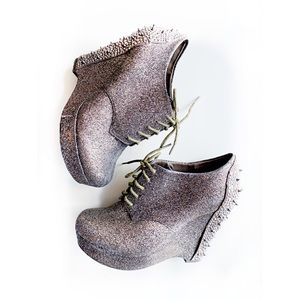 Gianni Bini Gold Glitter Spiked Wedges